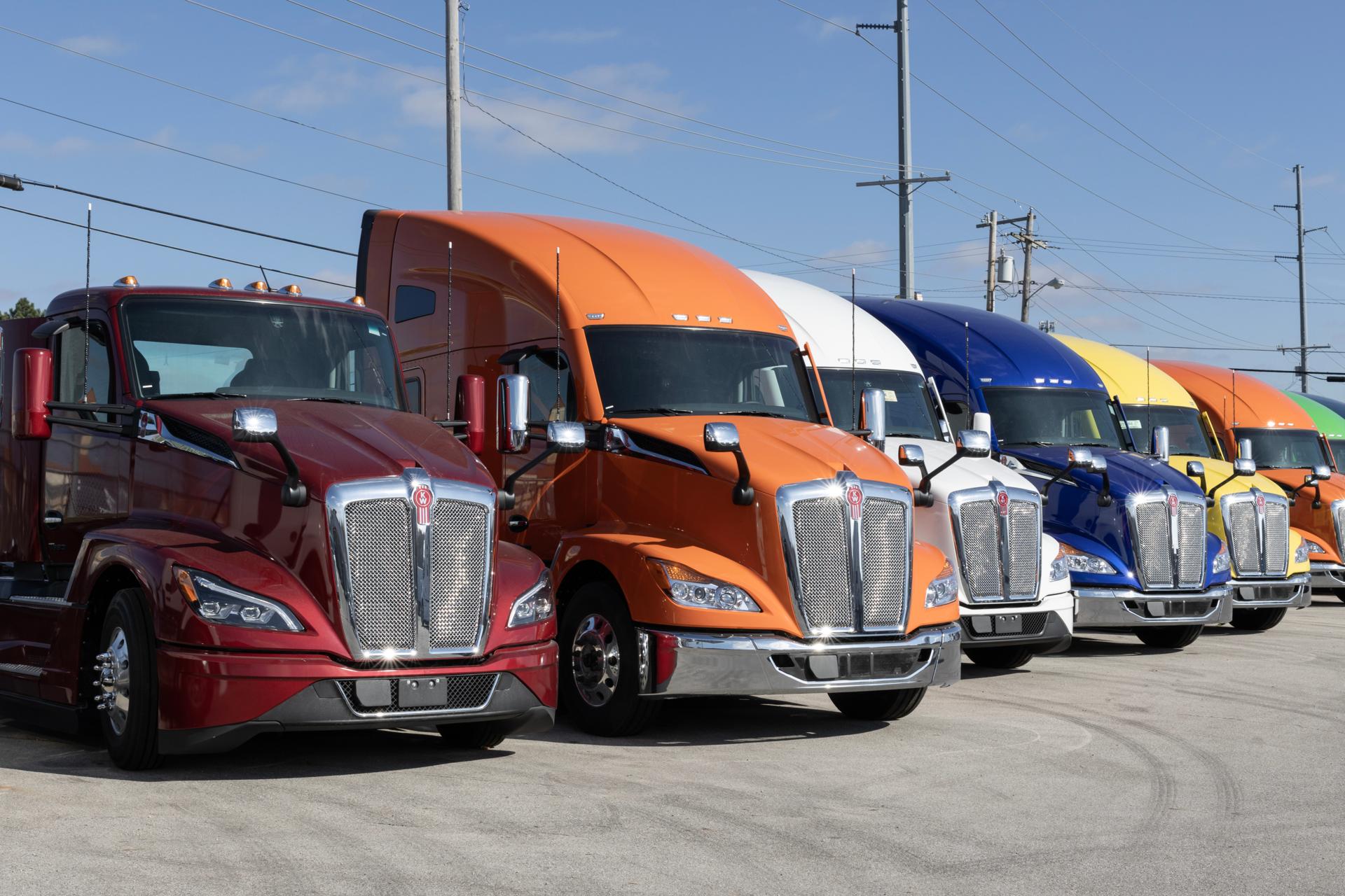 Truck & Trailer Dealers